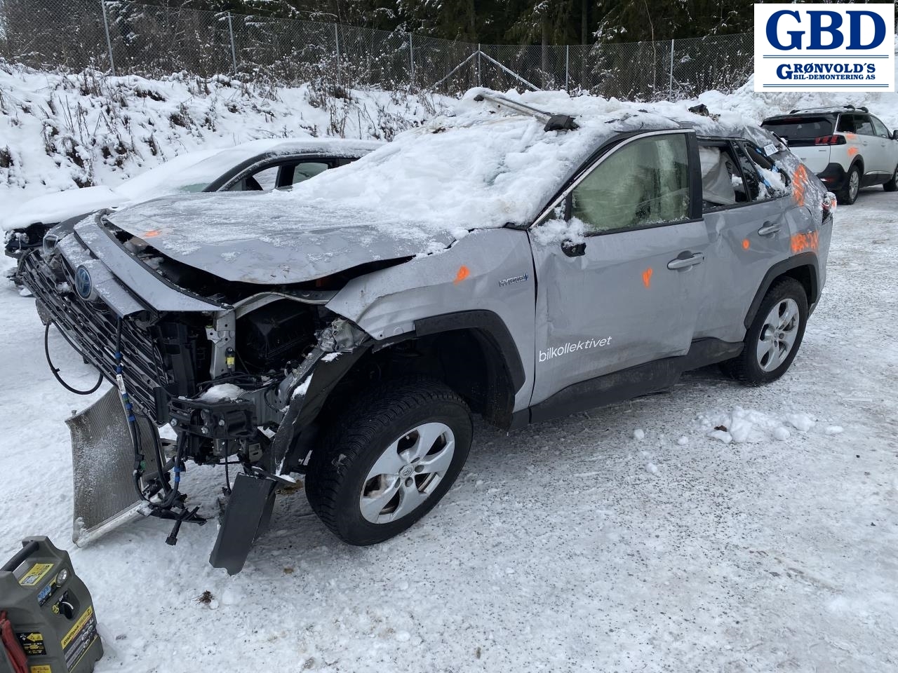 Toyota RAV4, 2019- (Type V) parts car, Engine code: A25A-FXS, Gearbox code: 3090042020