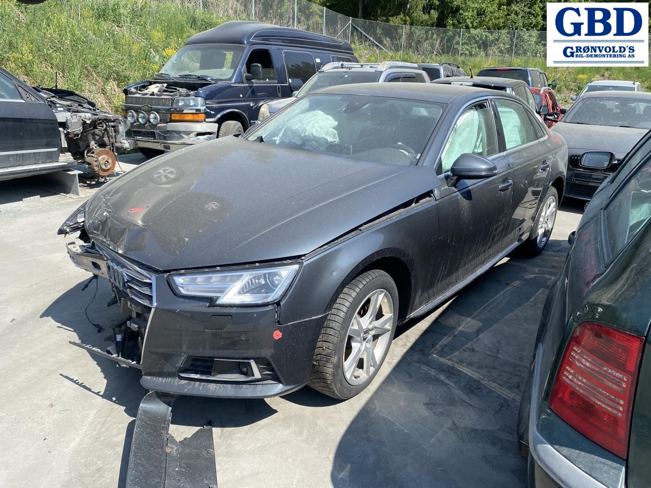 Audi A4, 2015- (Type V) (B9)(|PHJ)