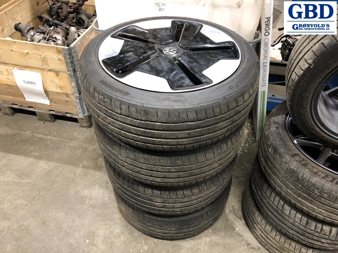 VW ID.BUZZ, 2022-(HANKOOK|235-45R21)