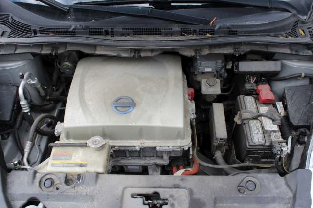 Nissan Leaf, 2011-2017 (Type I)   delebil 