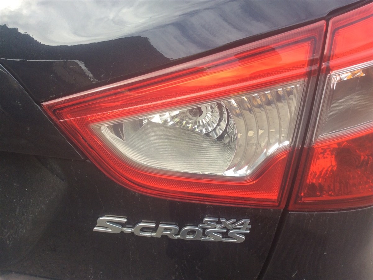 Baklykt høyre indre til Suzuki SX4, 2013->>  S-CROSS(Type II)   S-CROSS 
