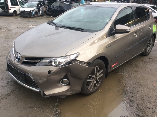 Toyota Auris, 2015-2019 (Type II, Fase 2)  delebil , Motorkode: 2ZR-FXE
